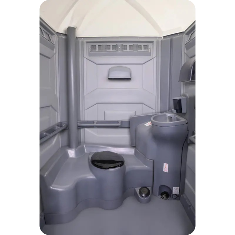 Porta potty with built-in sink